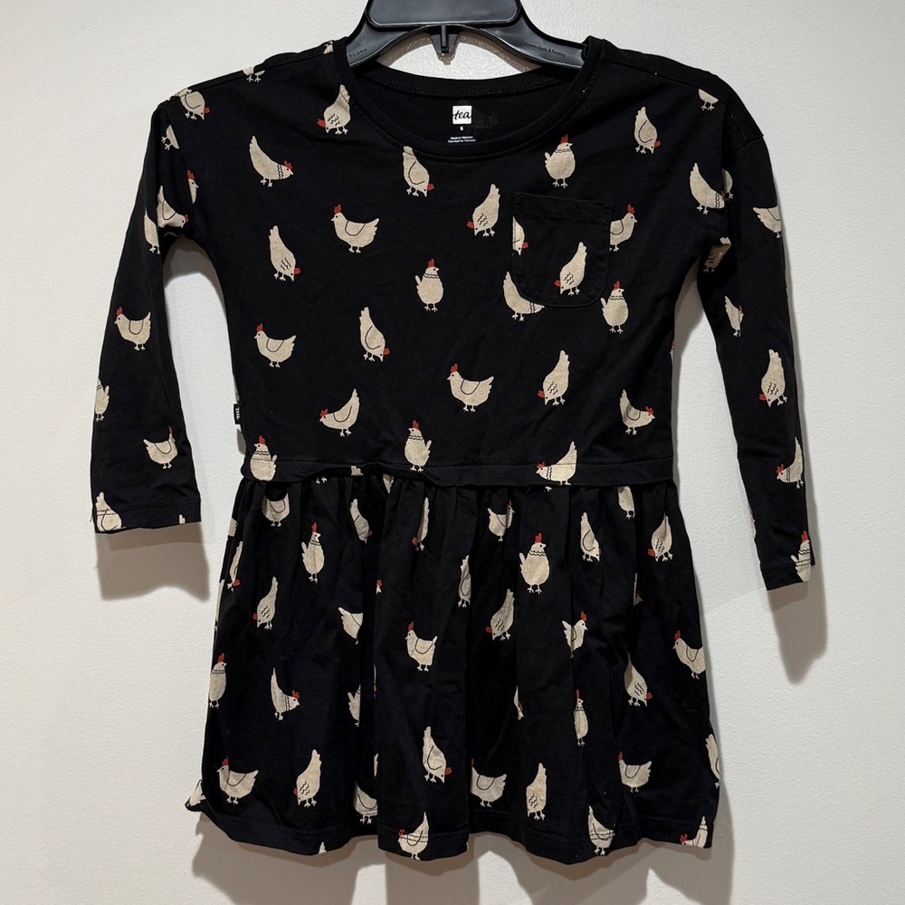 Tea Collection Play Dress Sz 5 Peruvian‎ Chickens Print 100% Cotton Black Funky